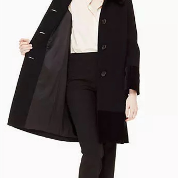 Kate Spade Faux Fur Collar Velvet

Trim Wool Blend Coat , NWT size 6 - Picture 4 of 10